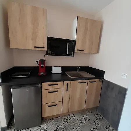 Chabas Apartmán *